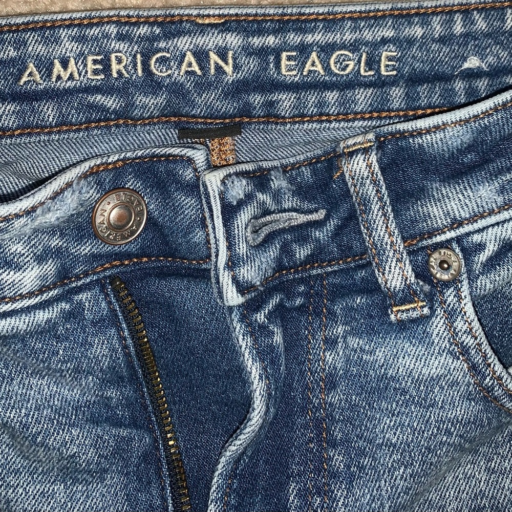 American Eagle Mom Jeans